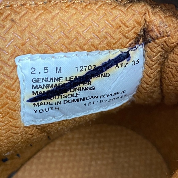 TIMBERLAND JUNIOR 6-INCH PREMIUM WATERPROOF BOOT 2.5 - Picture 15 of 15